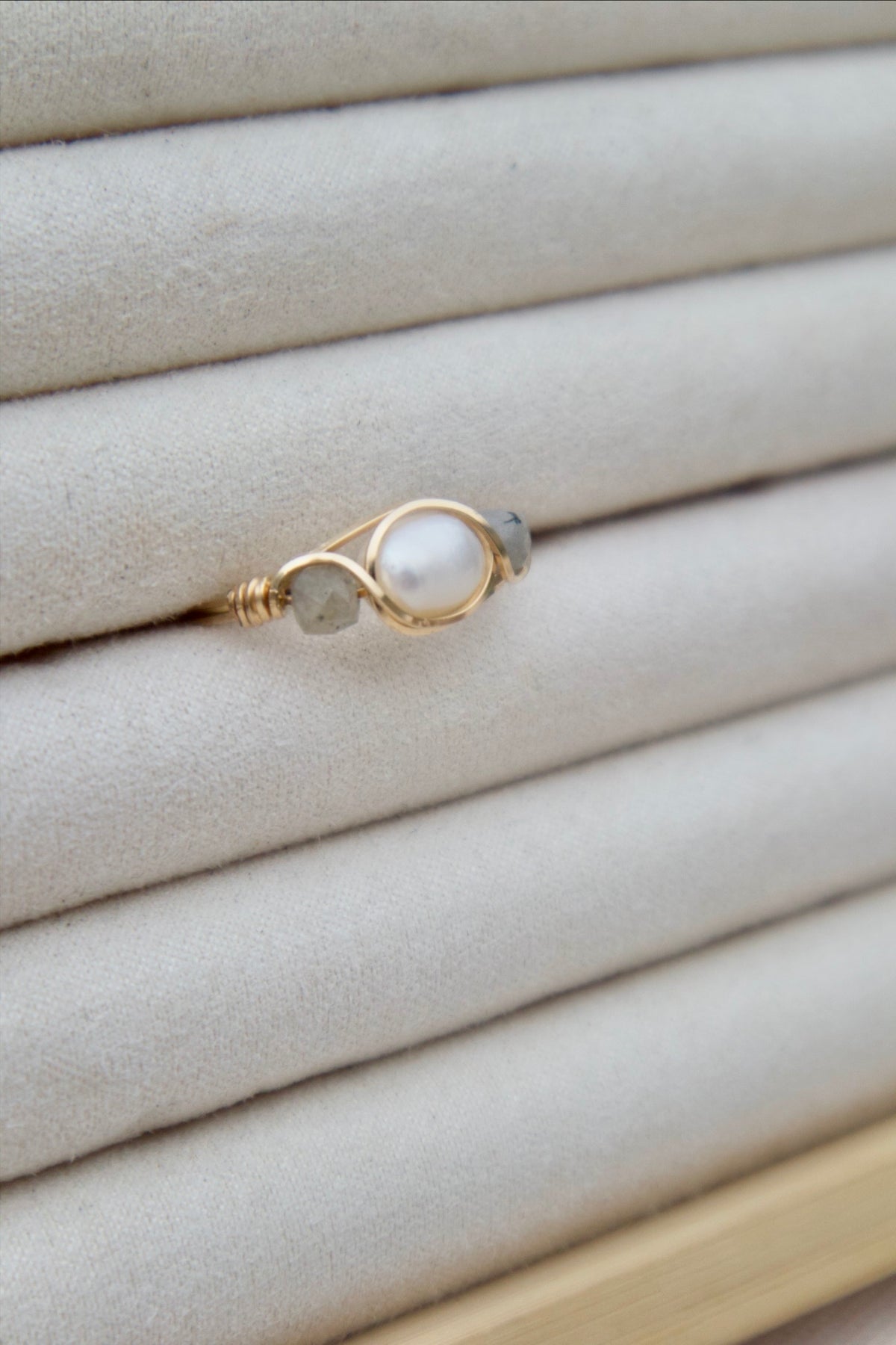 Labradorite Pearl Ring