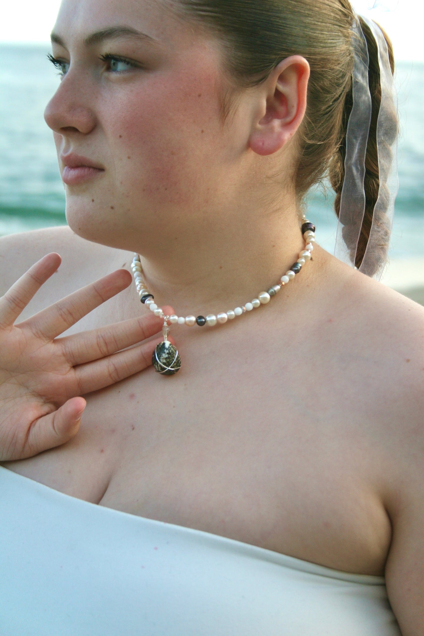 Isla Shell Necklace