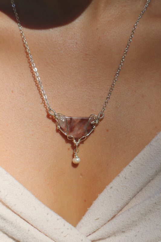 Desert Bloom Agate Pearl Necklace