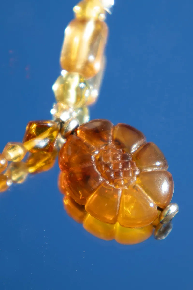 Amber Beaded Pendant Necklace