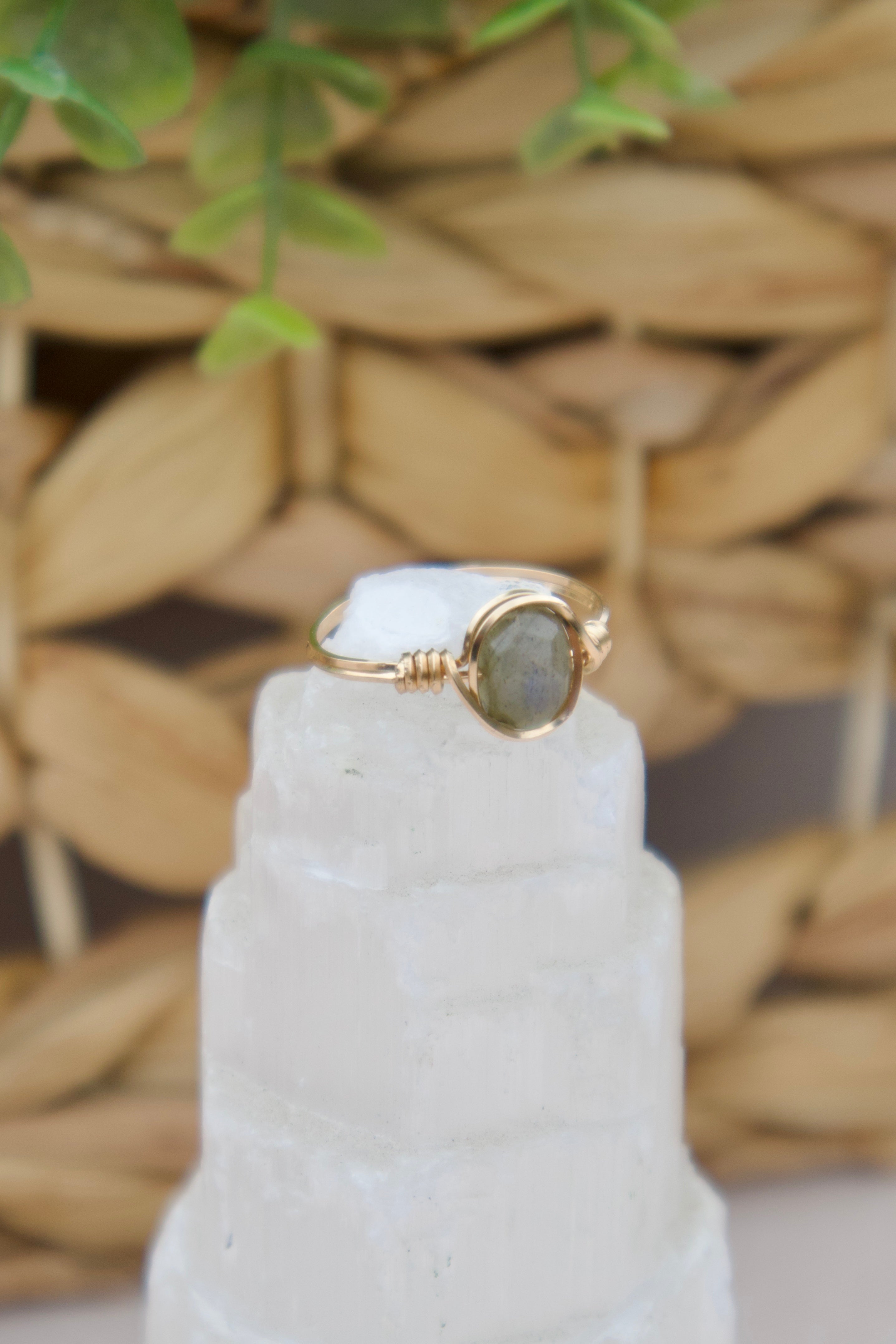 Faceted Labradorite Gemstone Ring ￼