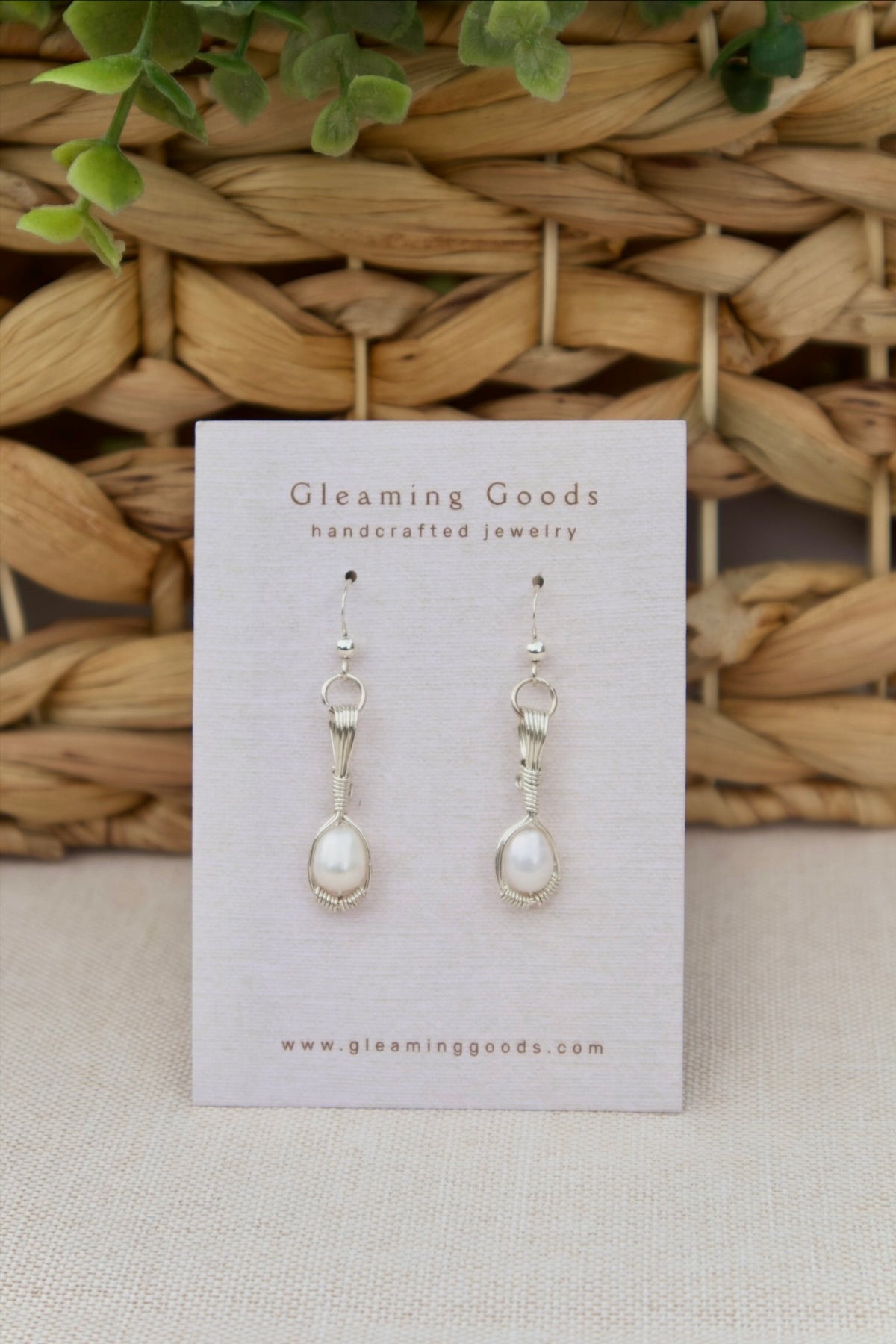 Simple Pearl Drop Earrings