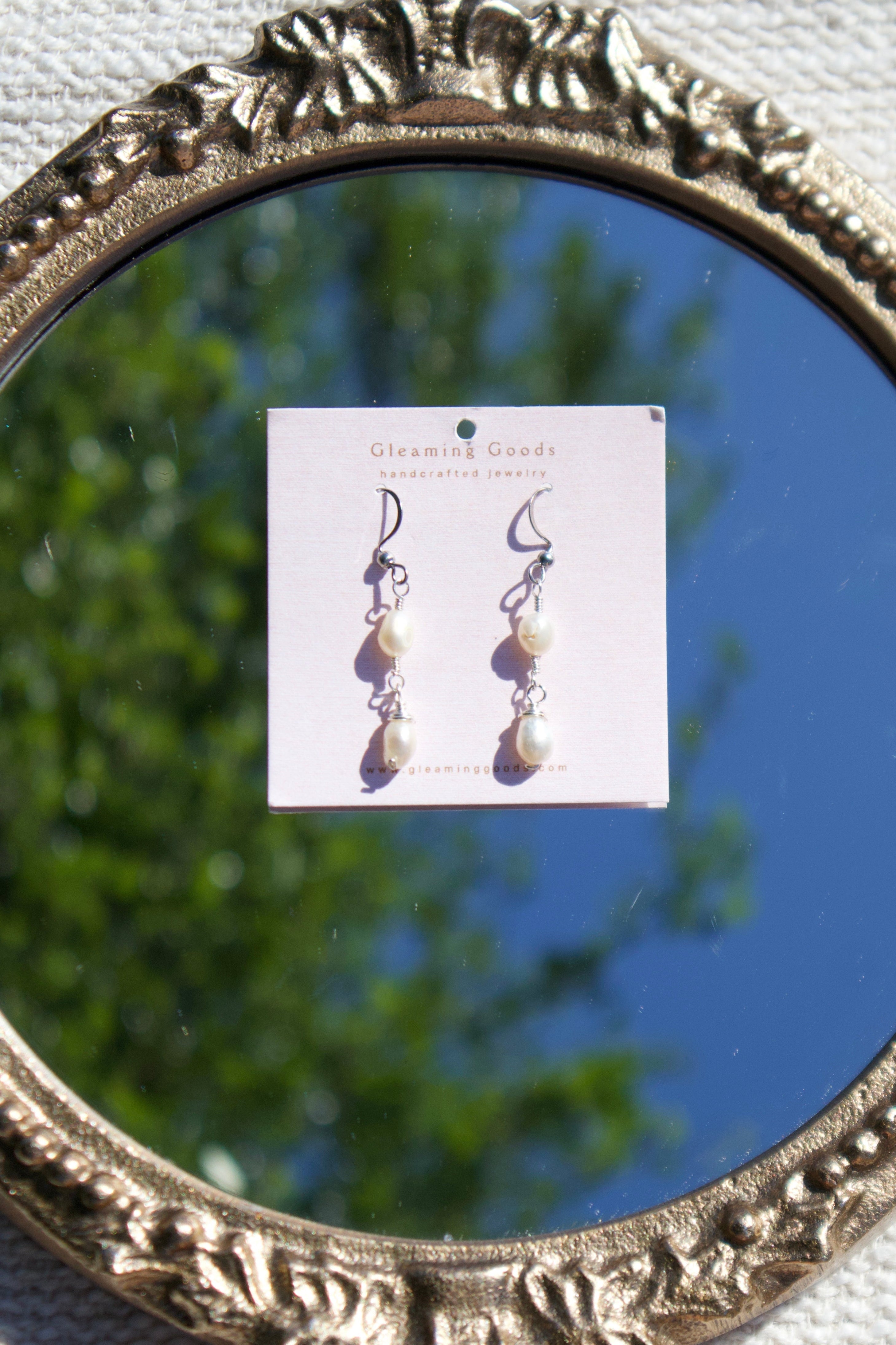 Dainty Freshwater Pearl Dangle Earrings